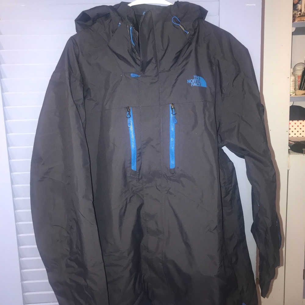 XL men’s The North Face jacket dark blue